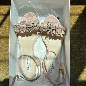 L.K. Bennett pink leather dress shoes sz 7,5 M